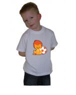 Oranje t-shirt Leeuwtje met bal (1)
